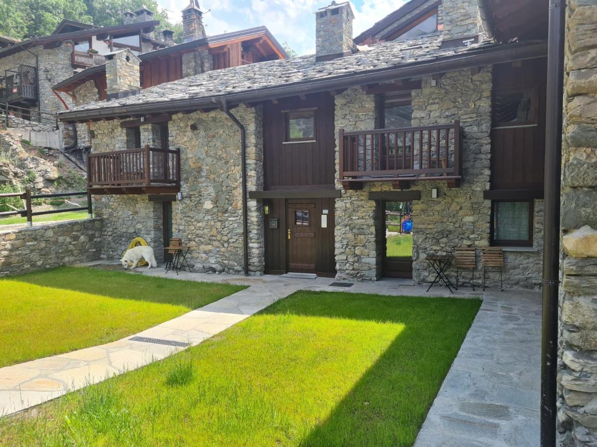 Ferienwohnung Cachettes La Salle Exterior foto